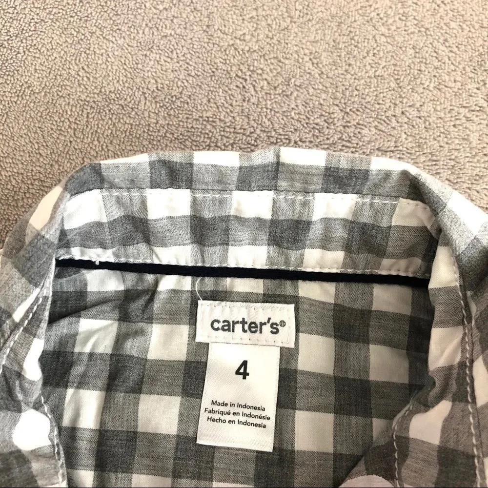 Carter’s Gray & white gingham button down shirt